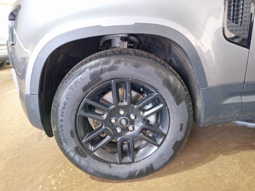 LAND ROVER Defender 110 3.0D I6 250 CV AWD Auto SE - 15