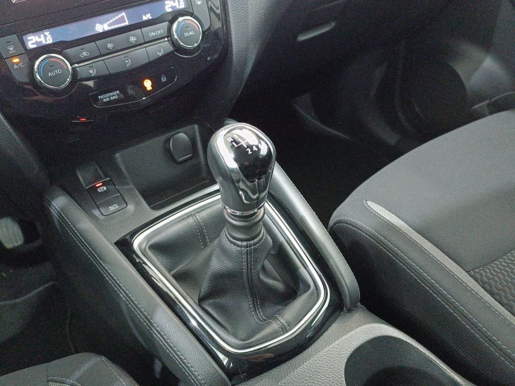 NISSAN Qashqai 1.5 dCi 115 CV Business - 8