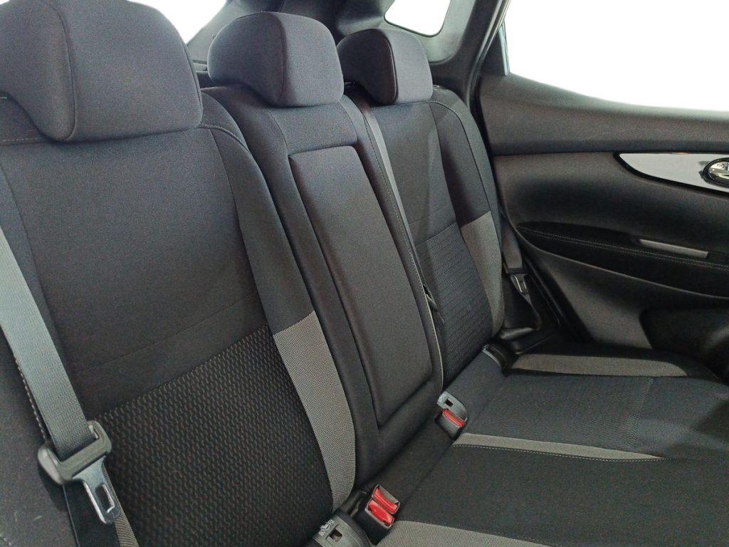 NISSAN Qashqai 1.5 dCi 115 CV Business - 11