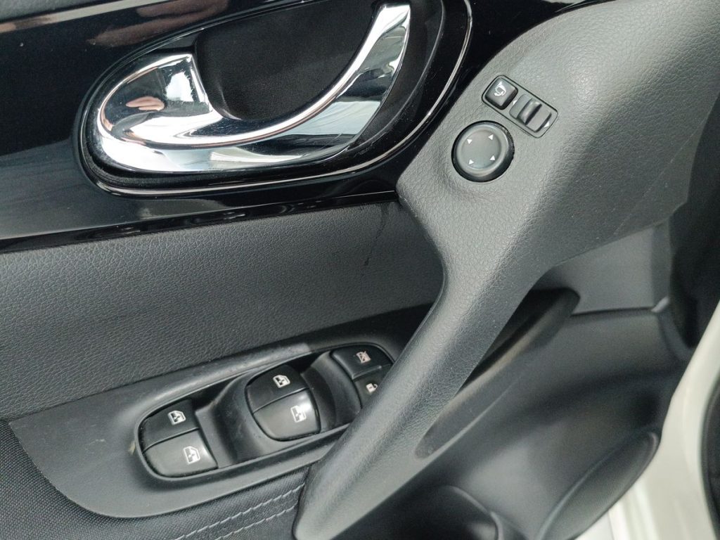 NISSAN Qashqai 1.5 dCi 115 CV Business - 21