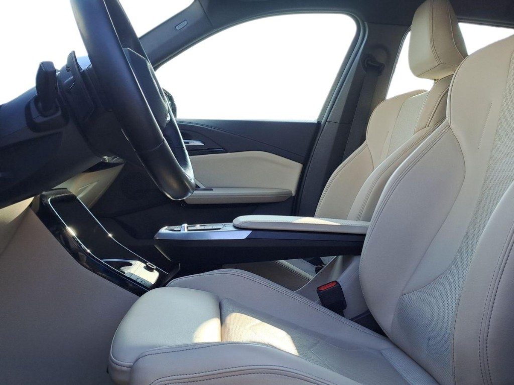 BMW iX1 xDrive 30 Msport Aut. - 9