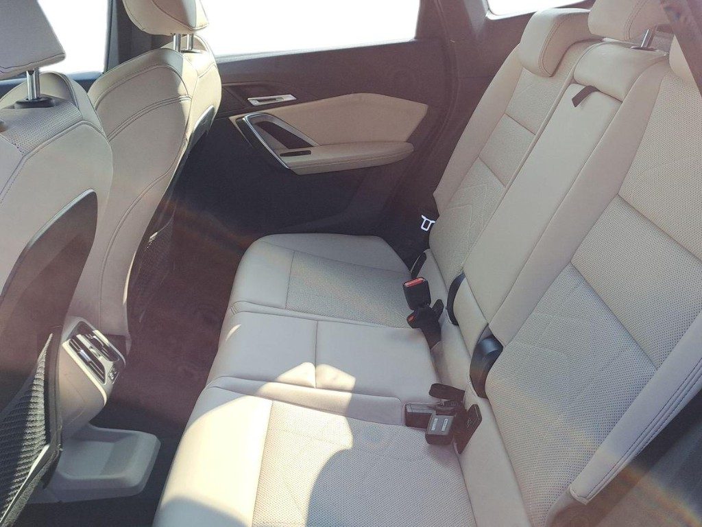 BMW iX1 xDrive 30 Msport Aut. - 11