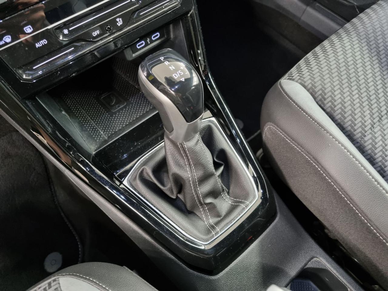 VOLKSWAGEN T-Cross 1.5 TSI DSG Advanced - 11