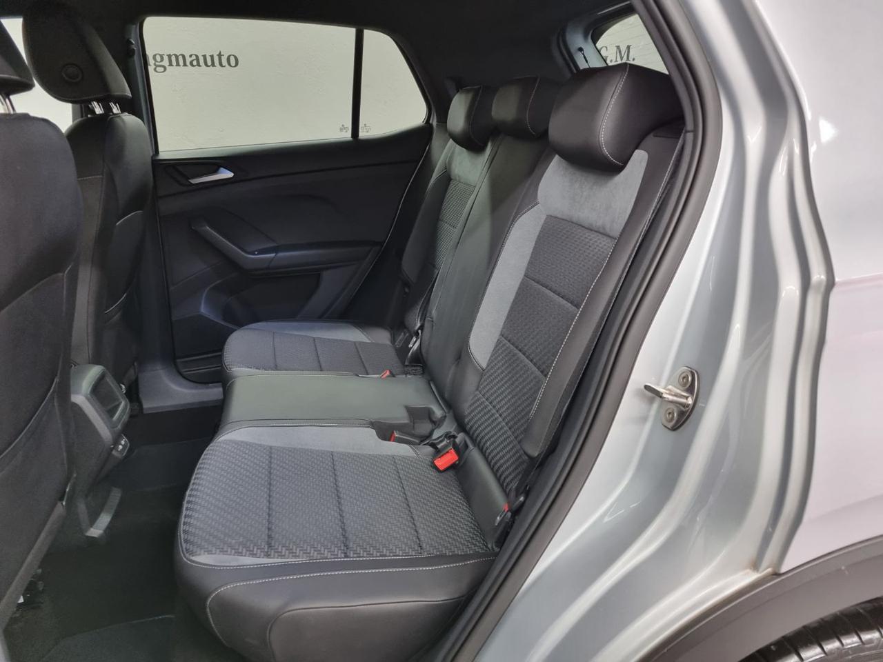 VOLKSWAGEN T-Cross 1.5 TSI DSG Advanced - 21