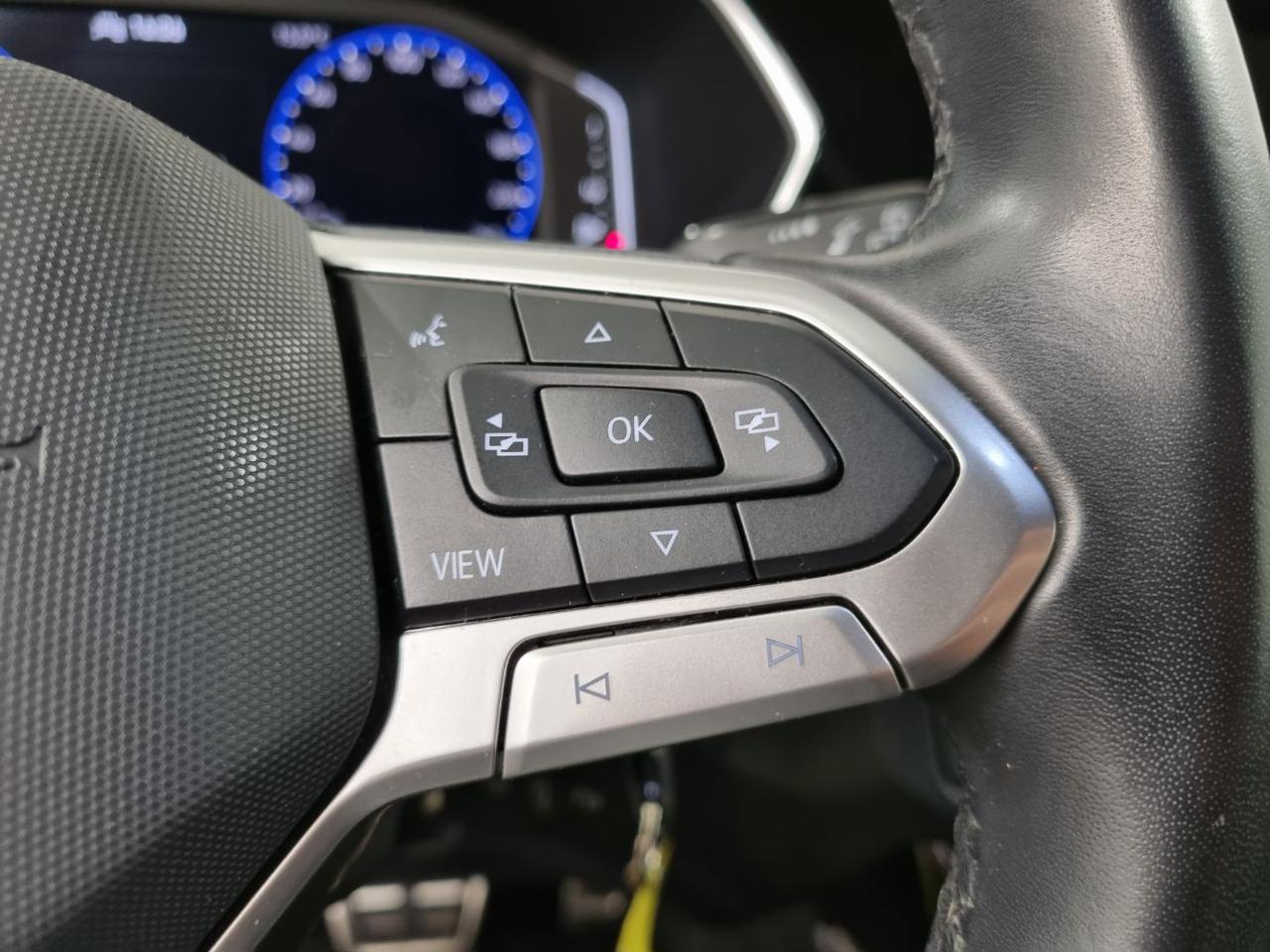 VOLKSWAGEN T-Cross 1.5 TSI DSG Advanced - 30