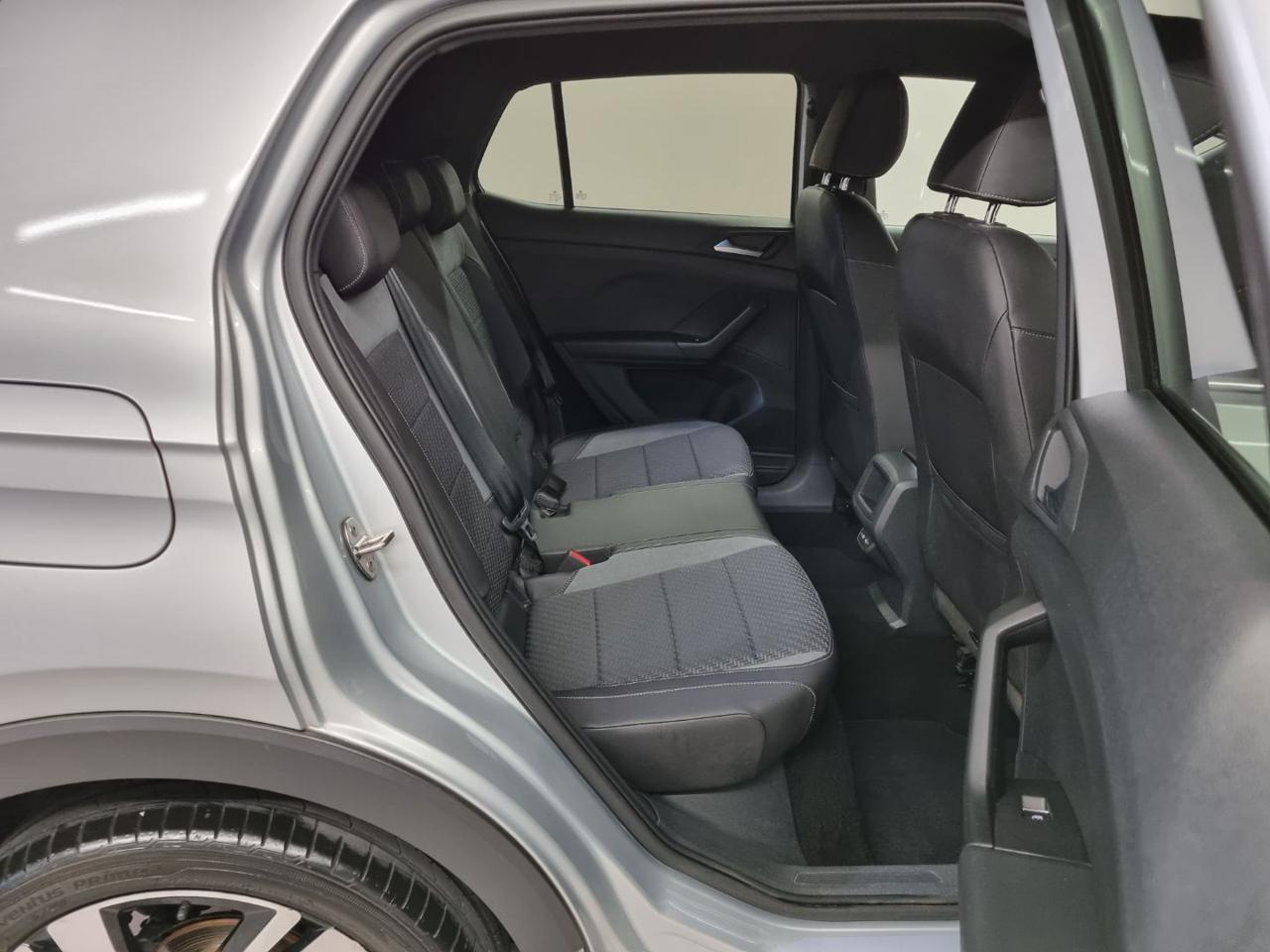 VOLKSWAGEN T-Cross 1.5 TSI DSG Advanced - 23