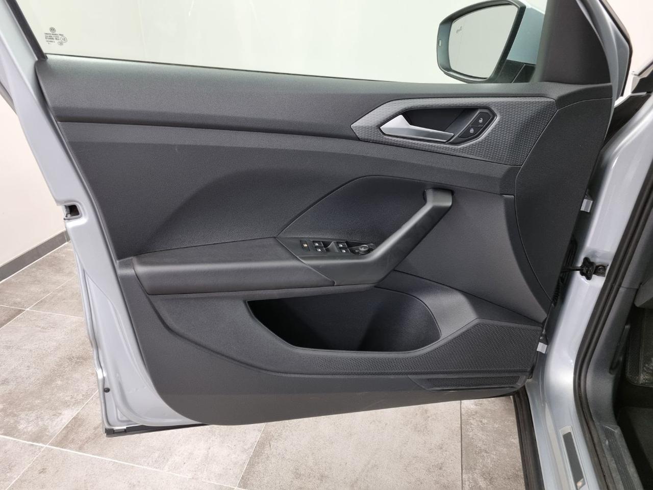 VOLKSWAGEN T-Cross 1.5 TSI DSG Advanced - 19