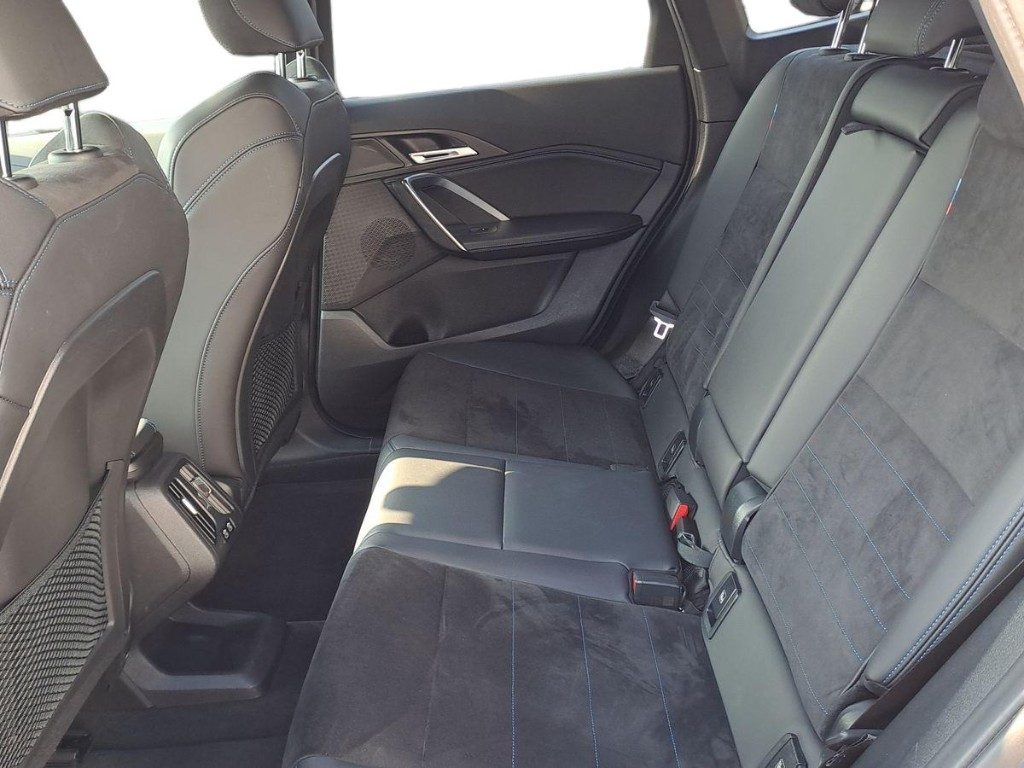 BMW iX1 eDrive 20 Msport Aut. - 11