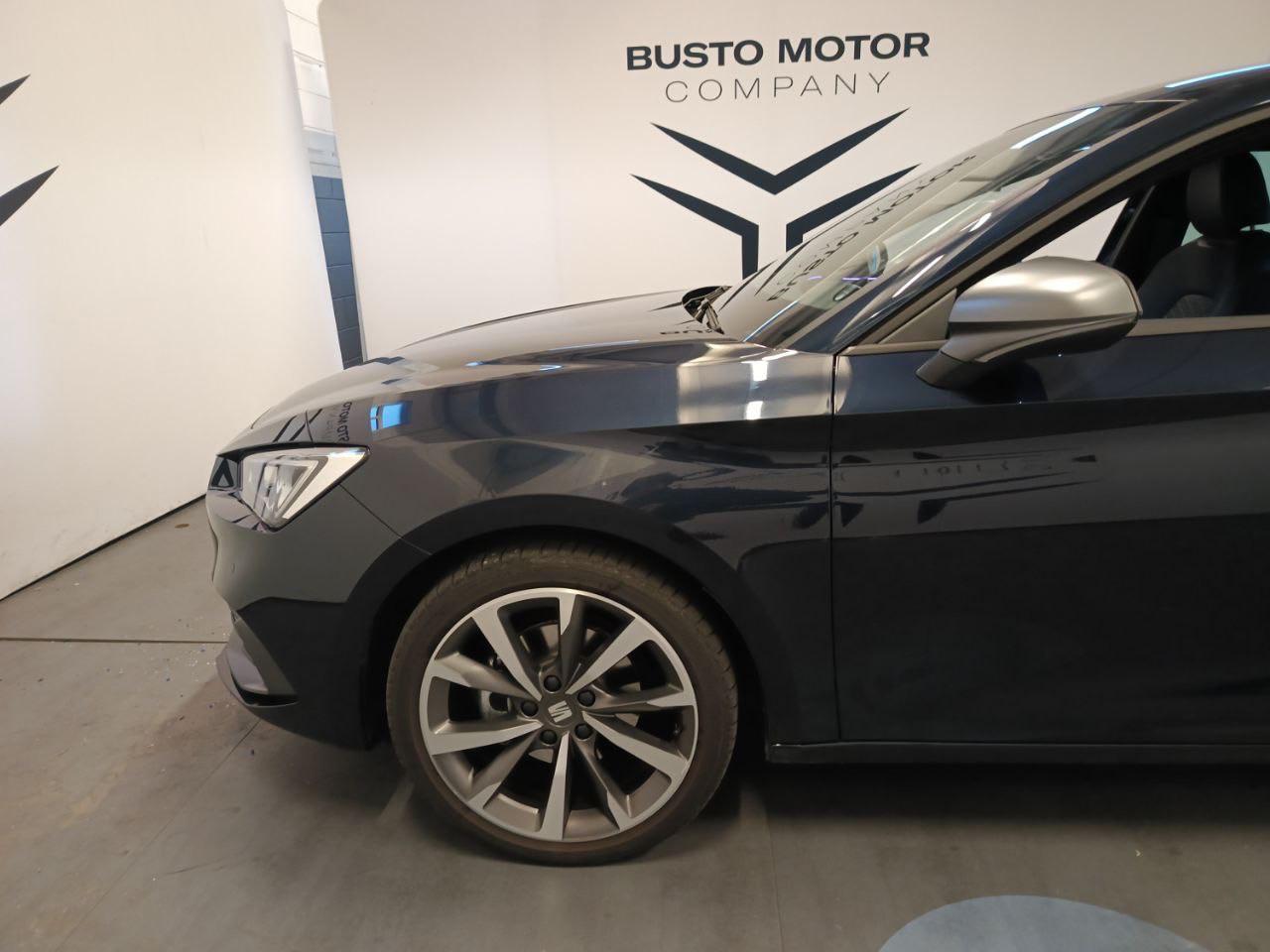 SEAT Leon Sportstourer 1.5 eTSI 150 CV DSG FR - 7