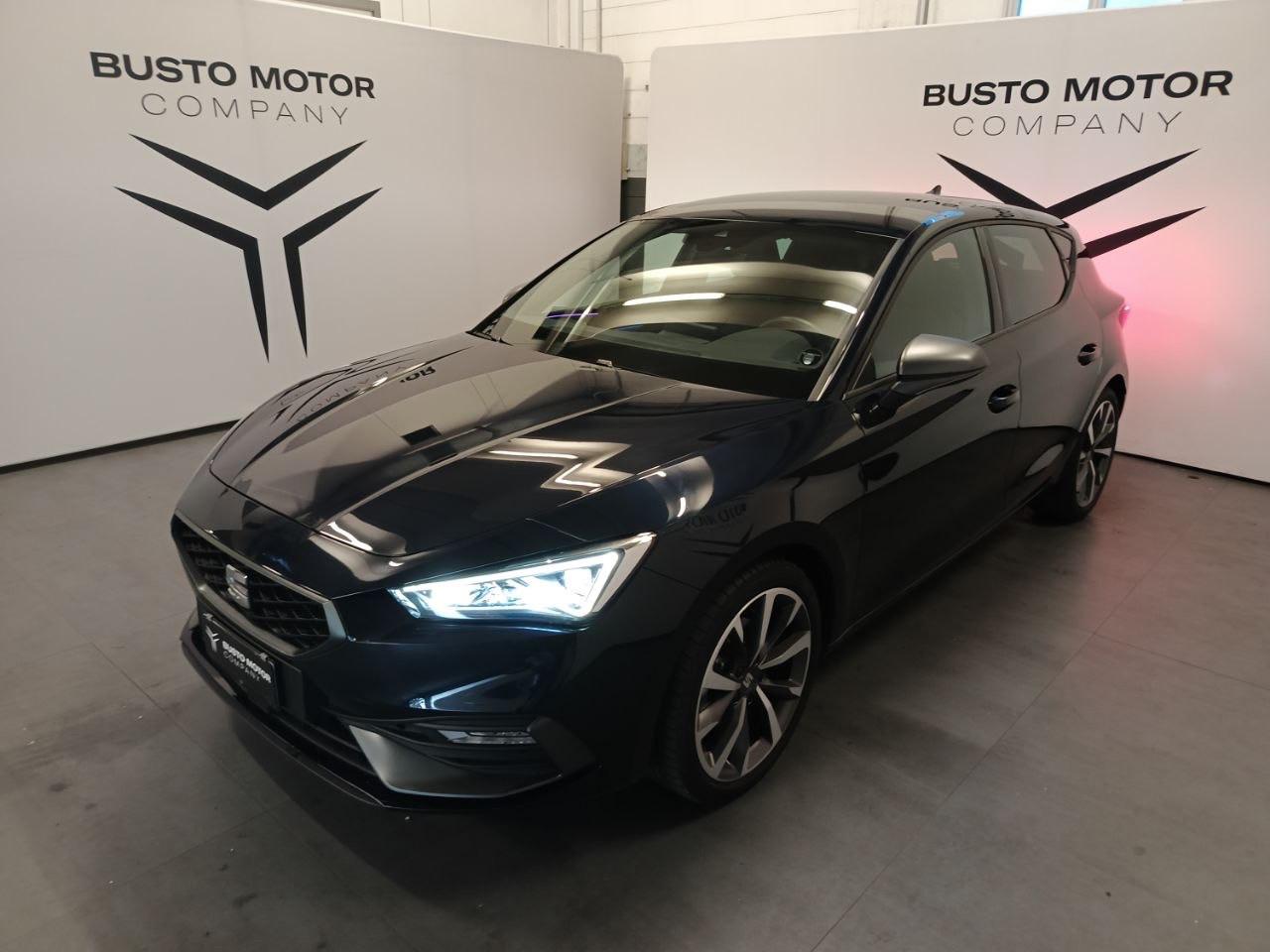 SEAT Leon Sportstourer 1.5 eTSI 150 CV DSG FR - 3
