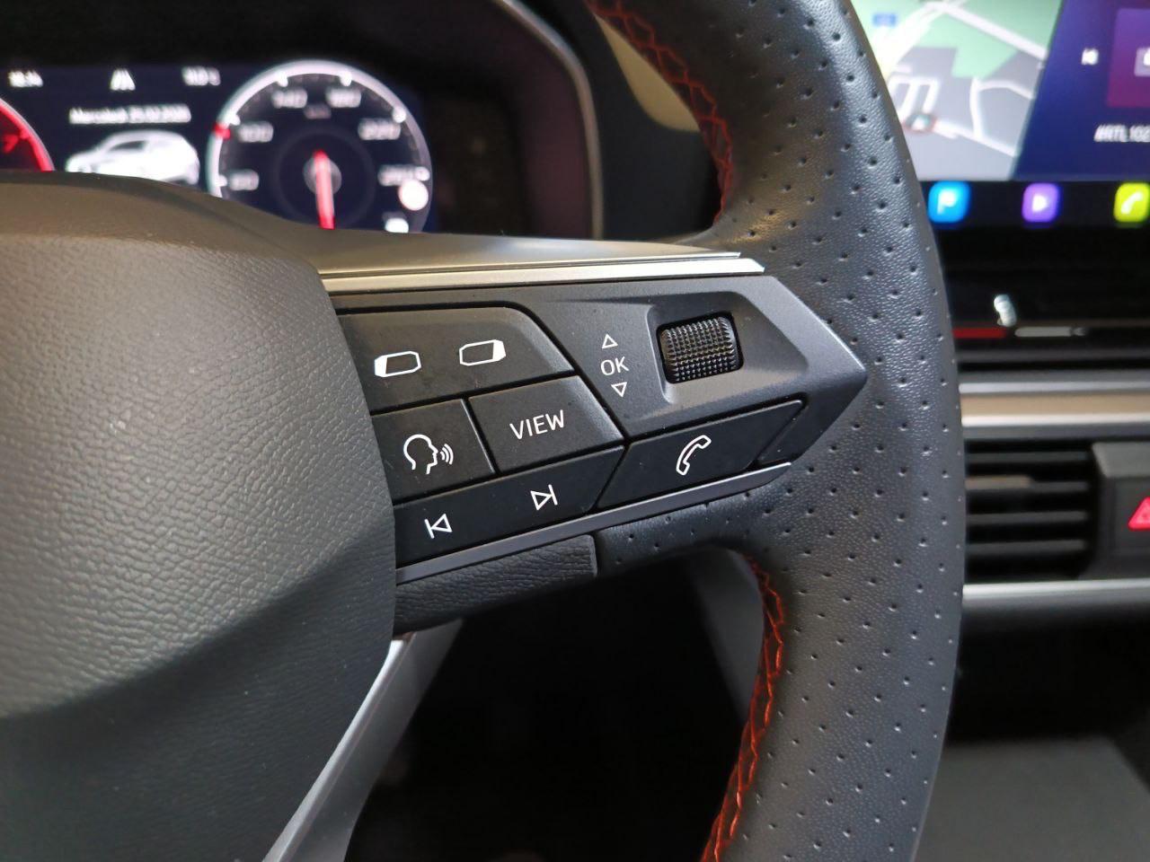 SEAT Leon Sportstourer 1.5 eTSI 150 CV DSG FR - 17