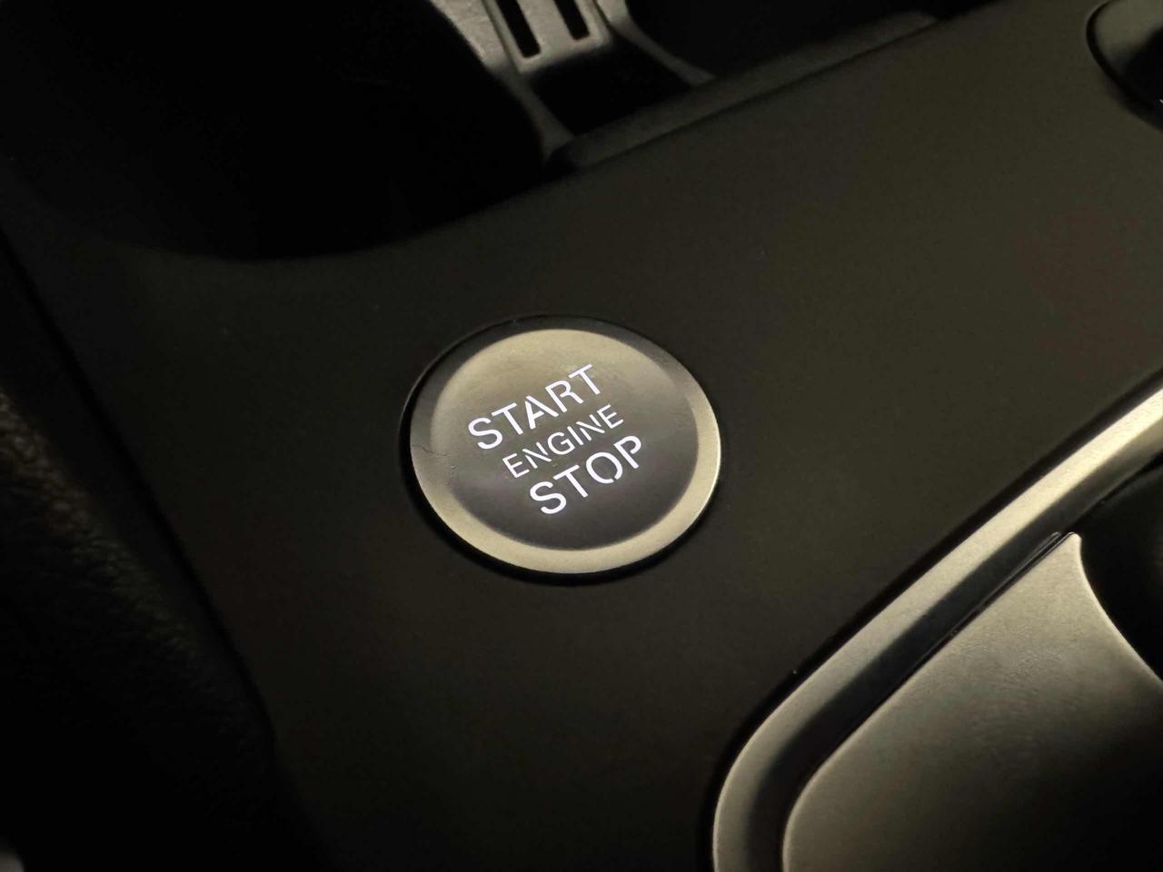 AUDI Q2 30 TFSI Business Advanced Fari Matrix - 21