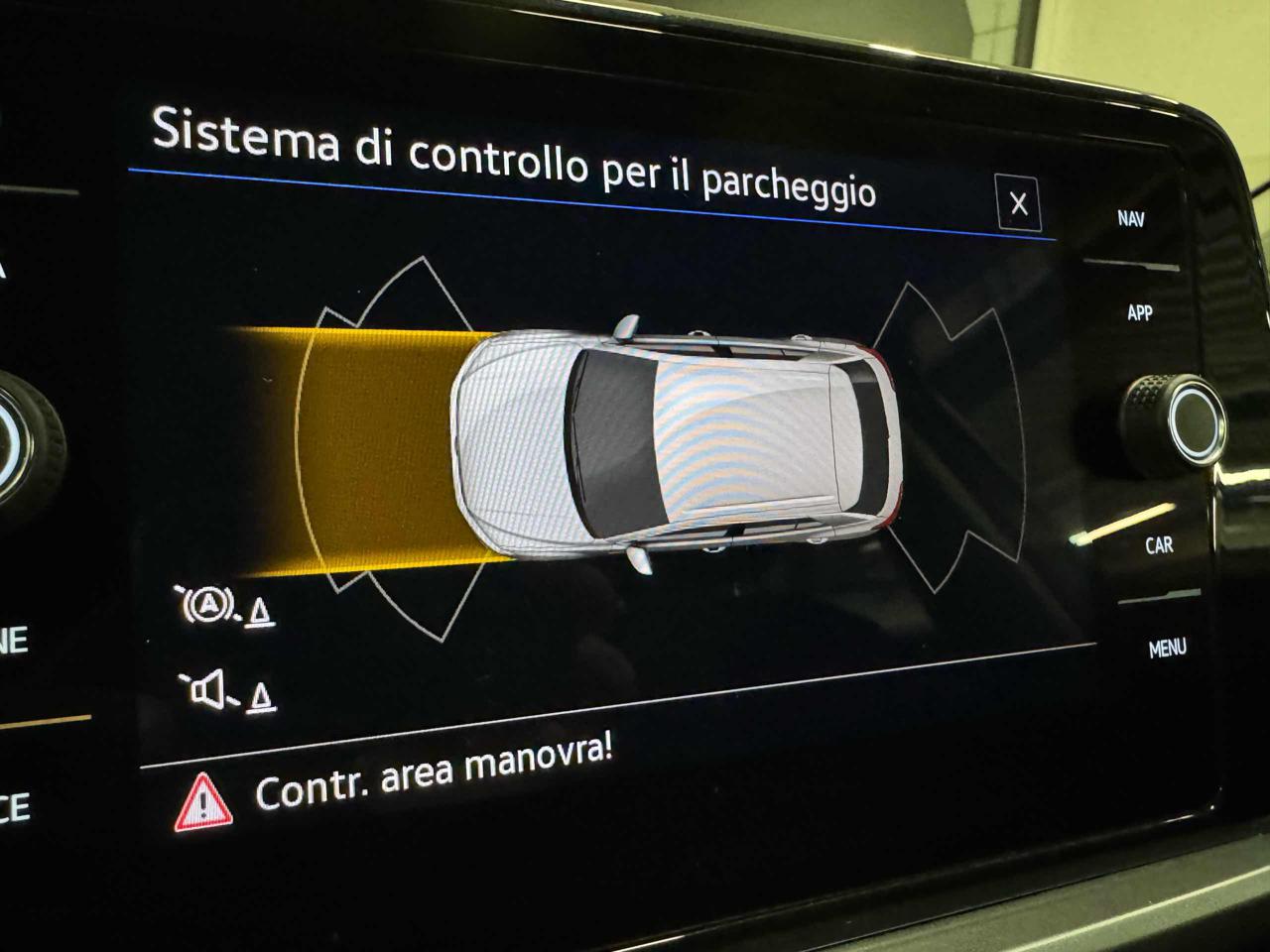 VOLKSWAGEN T-Roc 1.5 TSI ACT DSG Life - 11