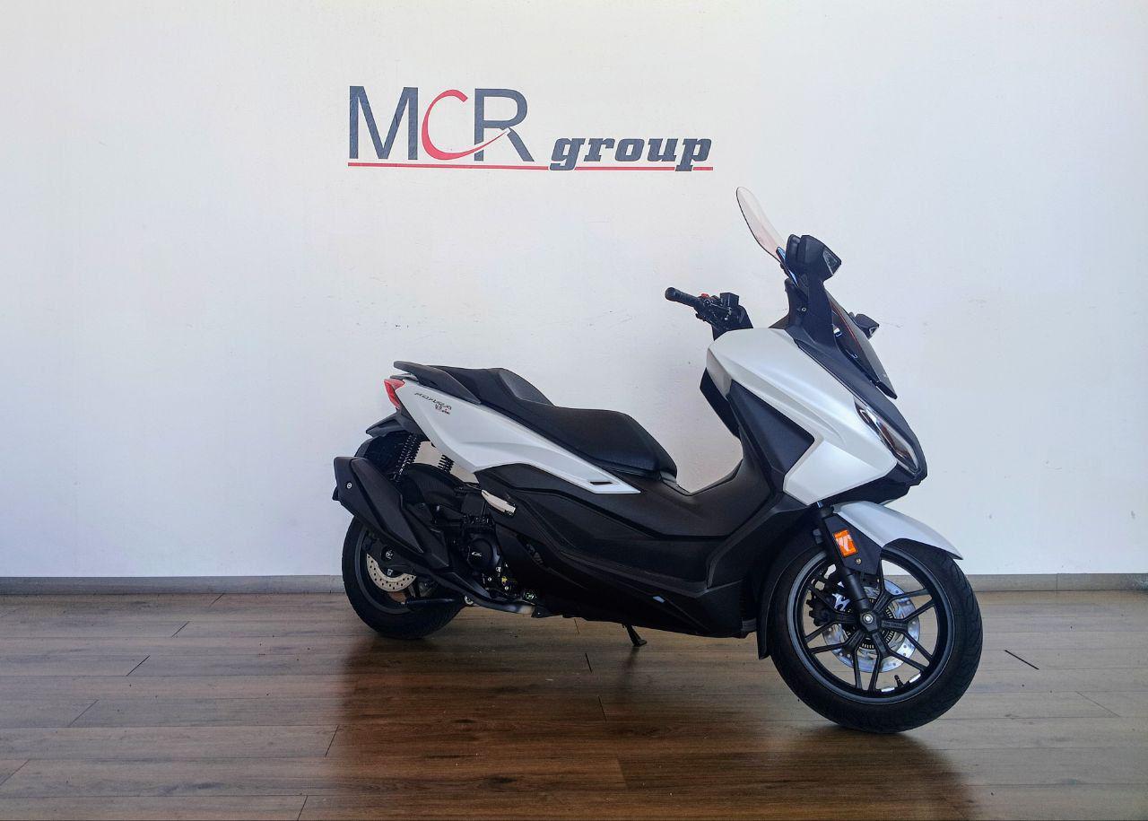 HONDA Forza 350 . - 3