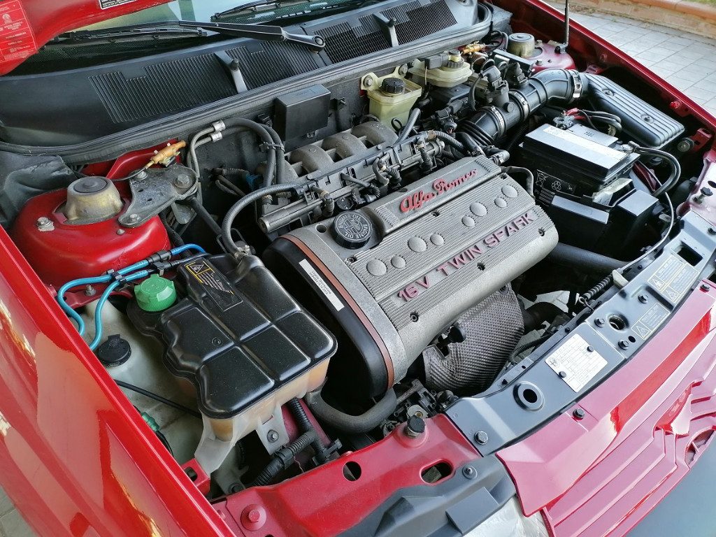 ALFA ROMEO 145 2.0i 16V Twin Spark cat Quadrifoglio - 11