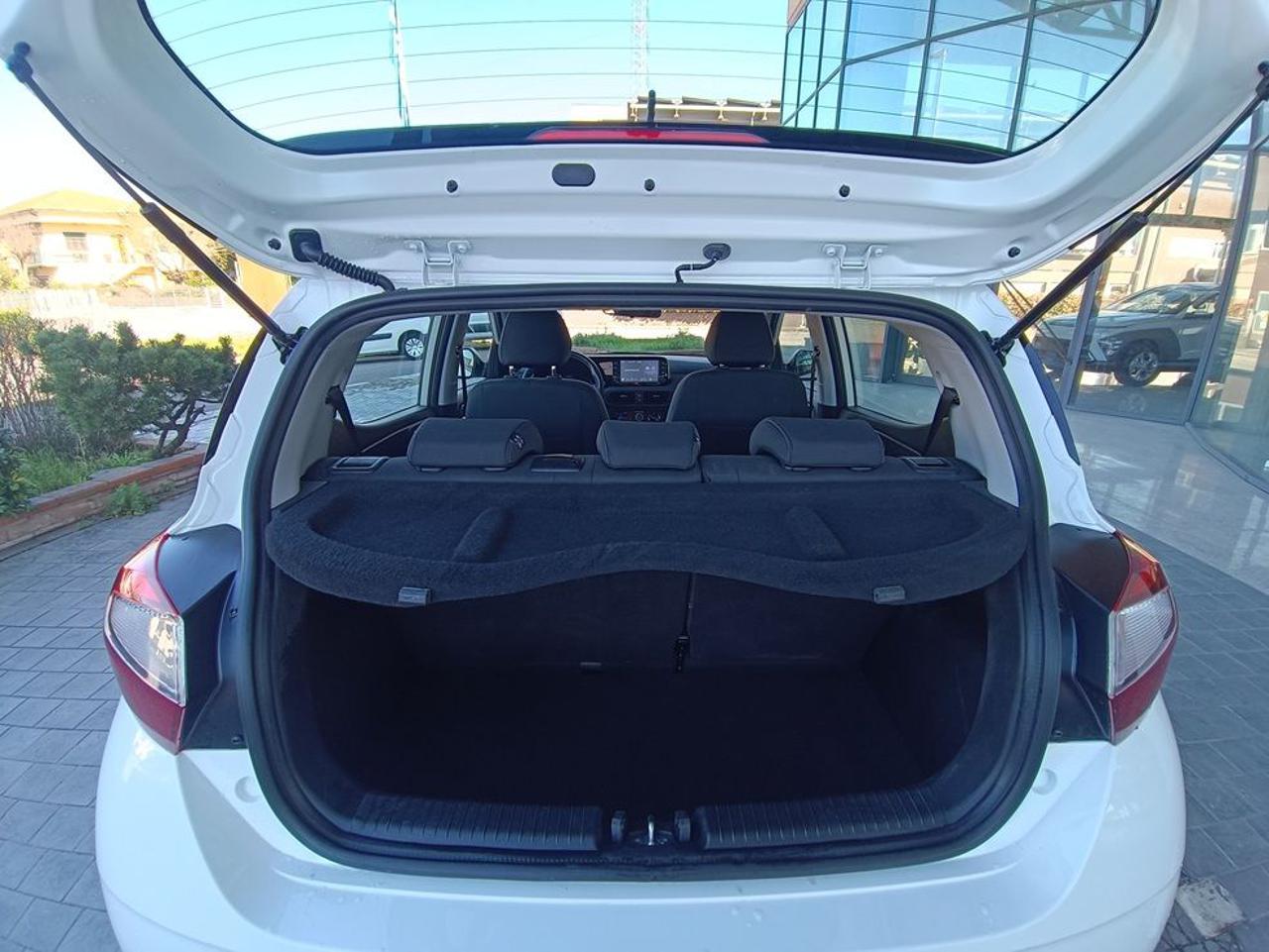 HYUNDAI i10 1.0 MPI Connectline - 9