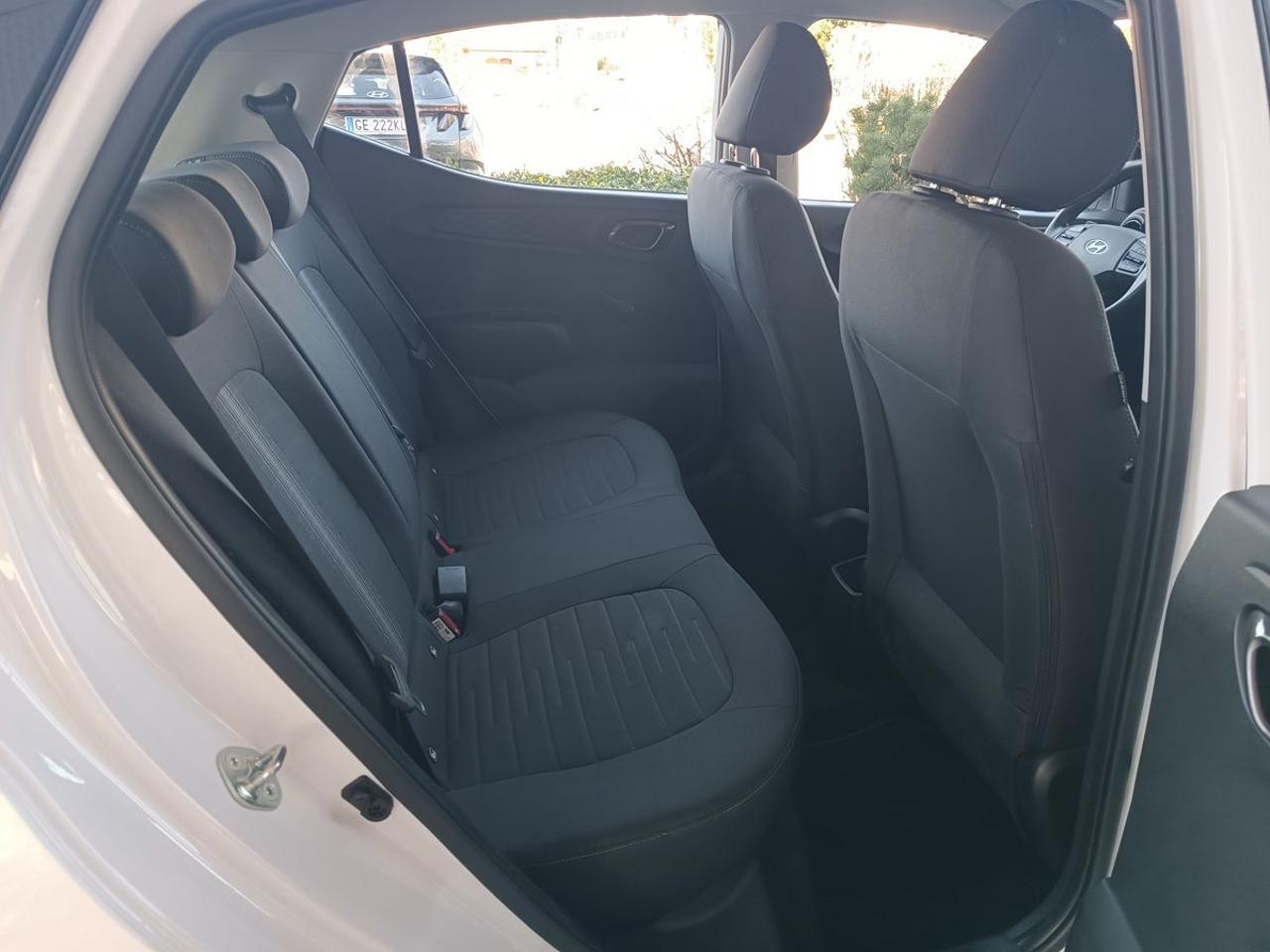 HYUNDAI i10 1.0 MPI Connectline - 10