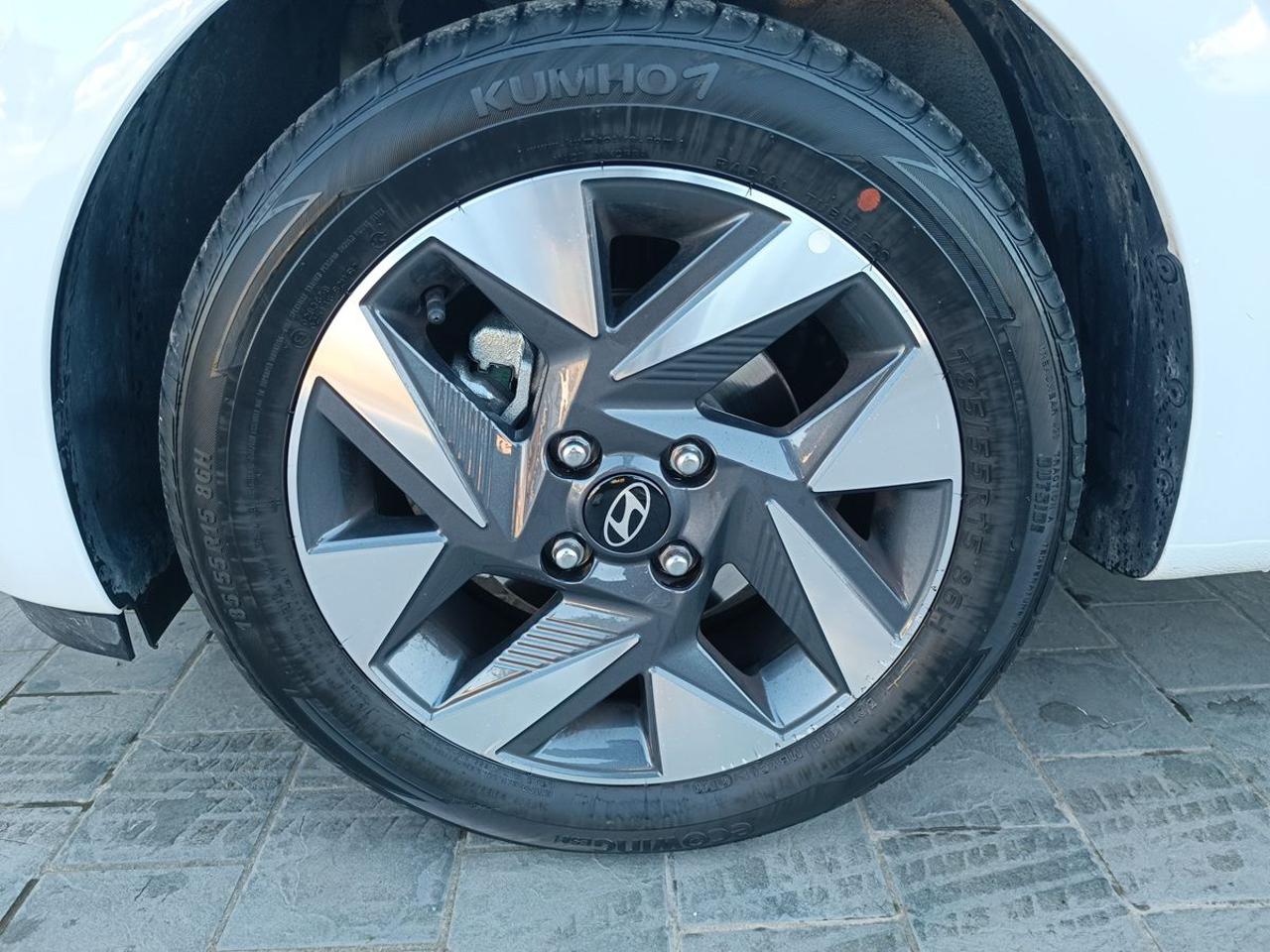 HYUNDAI i10 1.0 MPI Connectline - 19