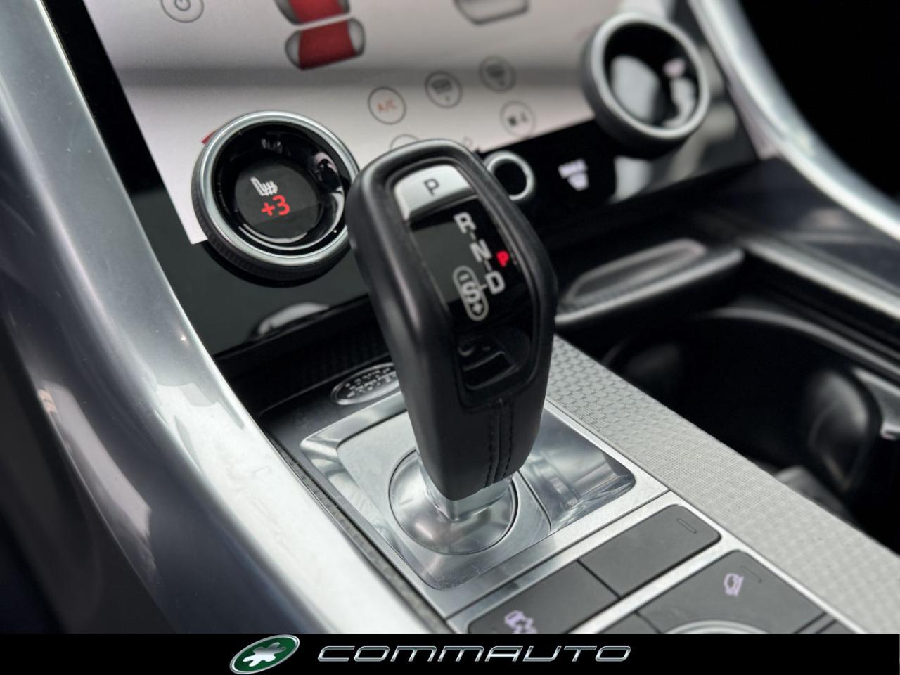 LAND ROVER Range Rover Sport 3.0 SDV6 249 CV HSE Dynamic - 25