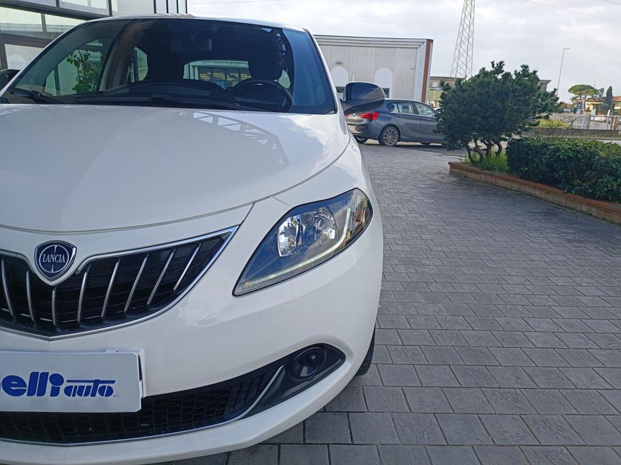 LANCIA Ypsilon 1.0 FireFly 5 porte S&S Hybrid Ecochic Silver - 16