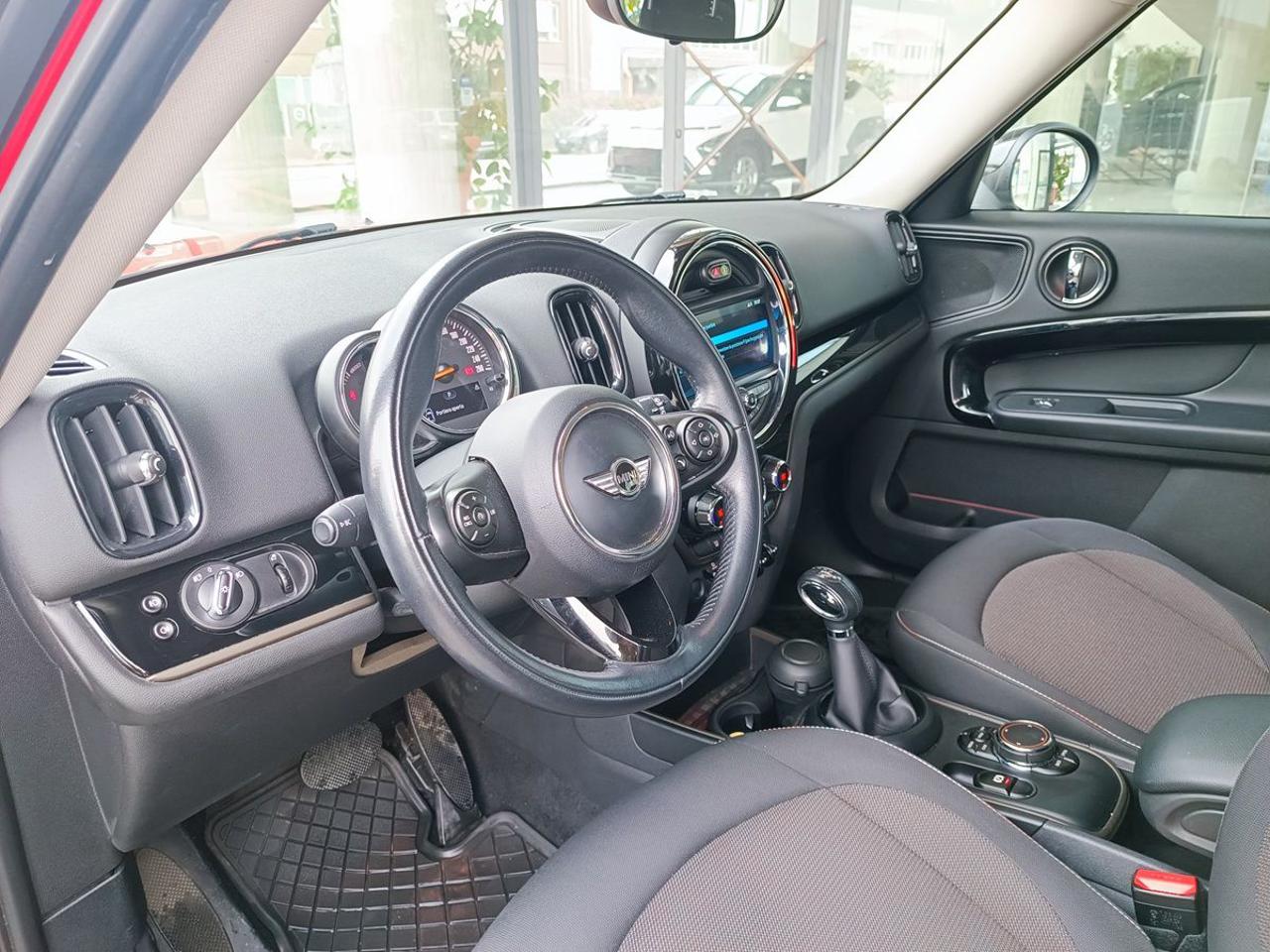 MINI Countryman 1.5 Cooper S E Hype Countryman ALL4 Automatica - 25