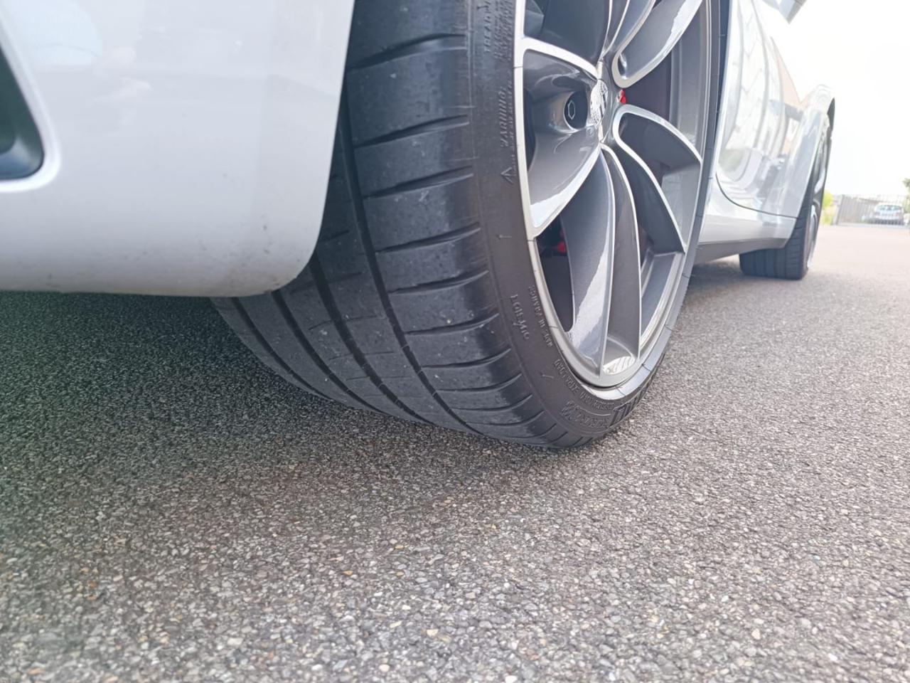 PORSCHE 911 Targa 4S - 12