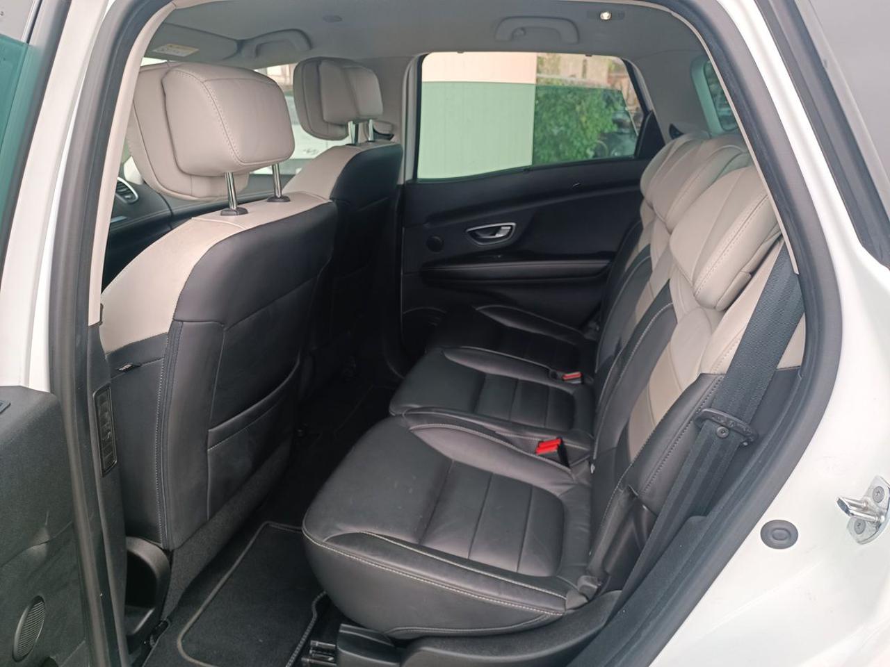 RENAULT Scenic Scénic Blue dCi 120 CV EDC CON ADATTAMENTO - 20