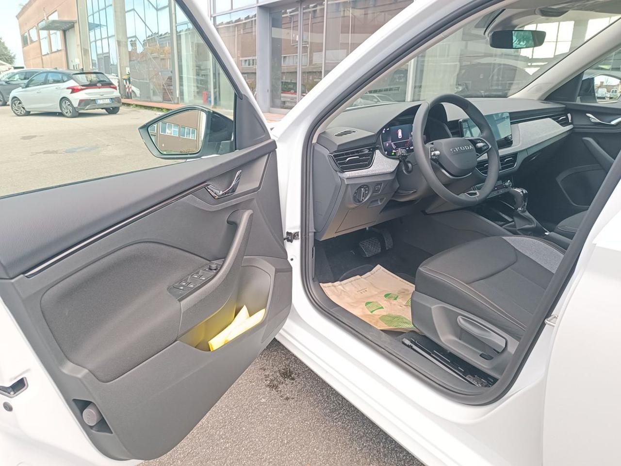 SKODA Kamiq 1.0 TSI 115 CV DSG Black Dots - 4