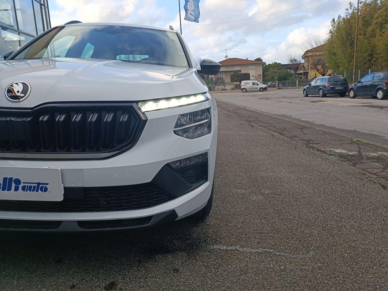 SKODA Kamiq 1.0 TSI 115 CV DSG Black Dots - 17