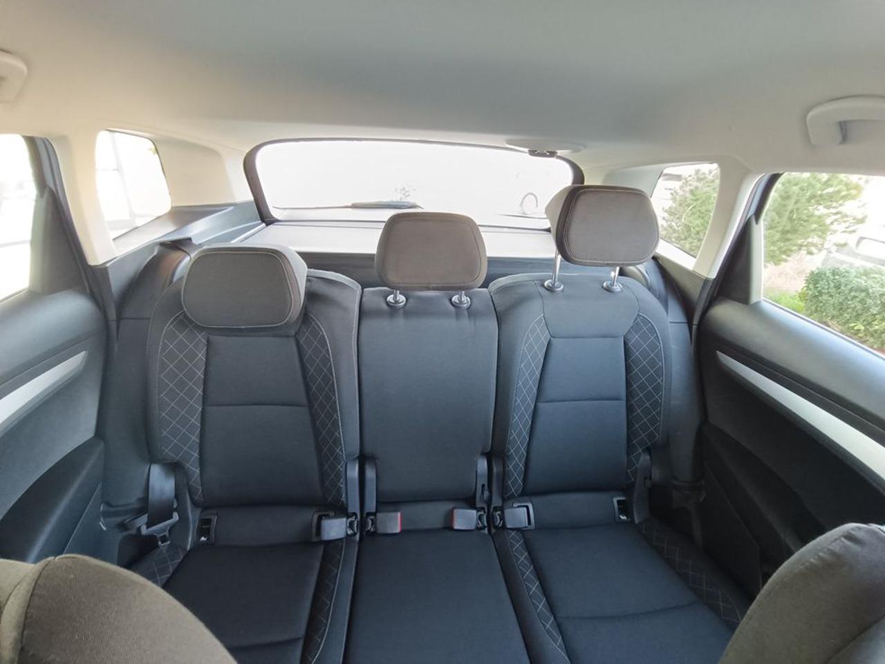 SKODA Karoq 1.6 TDI SCR DSG Ambition - 18