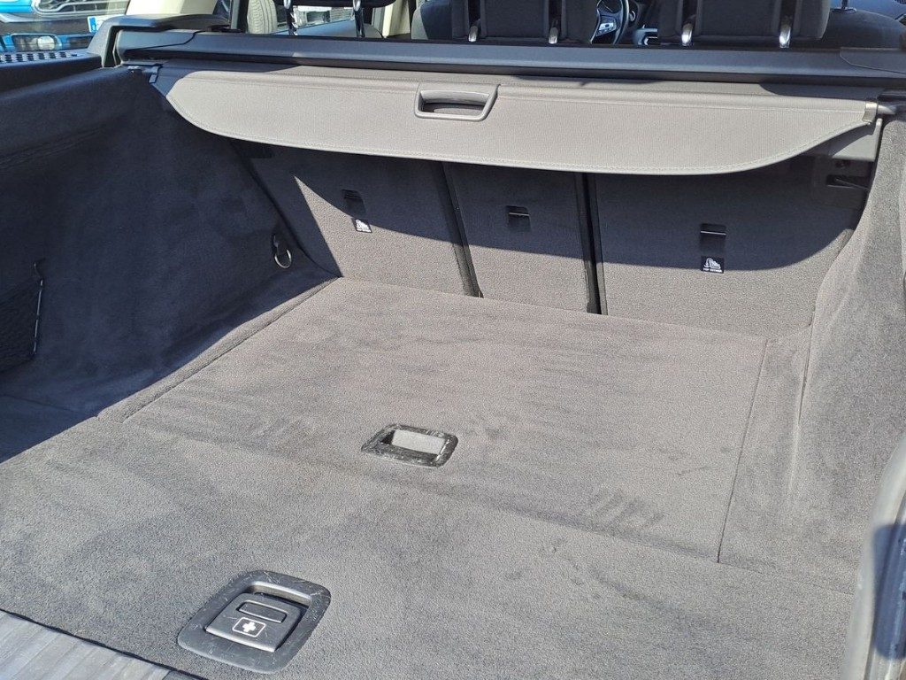 BMW 318 d Touring Business Aut. - 15