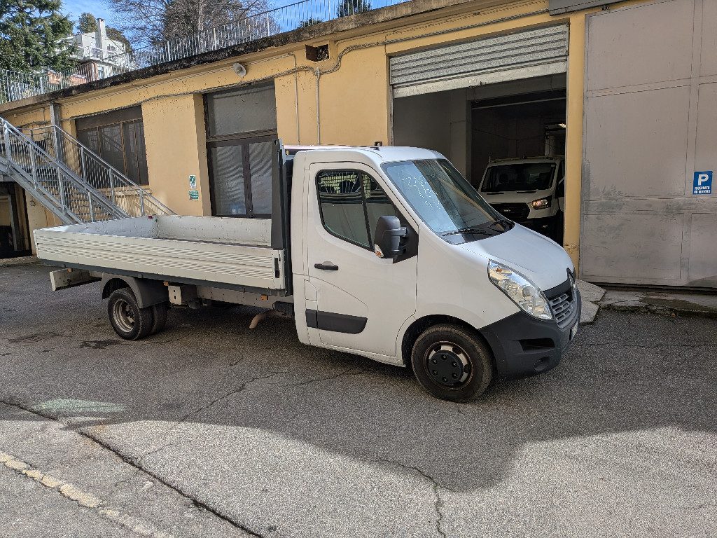 RENAULT Master T35 2.3 dCi/130 PL cassone 440 cassonato gemellato - 4