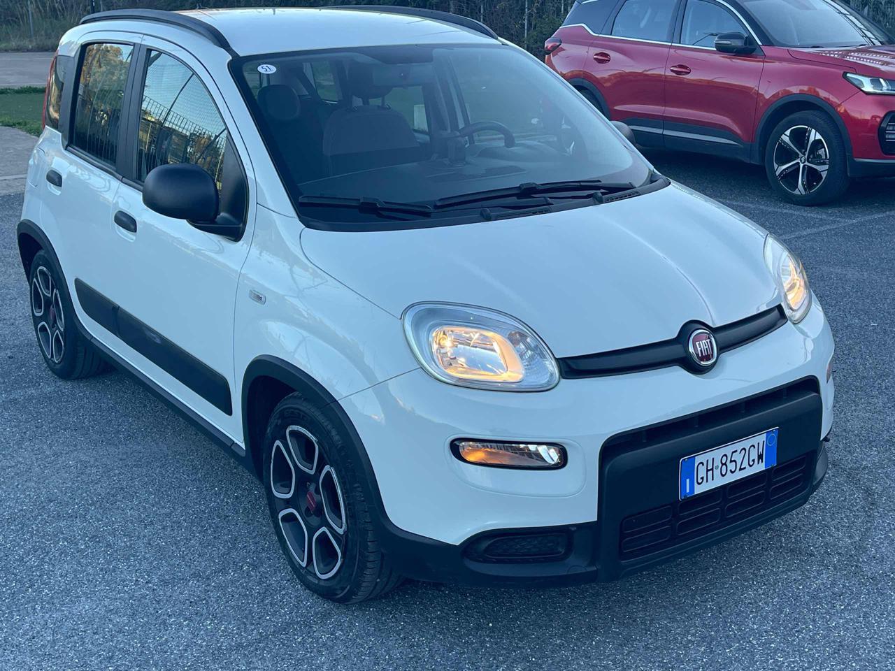 FIAT Panda 1.0 FireFly S&S Hybrid City Life - 3