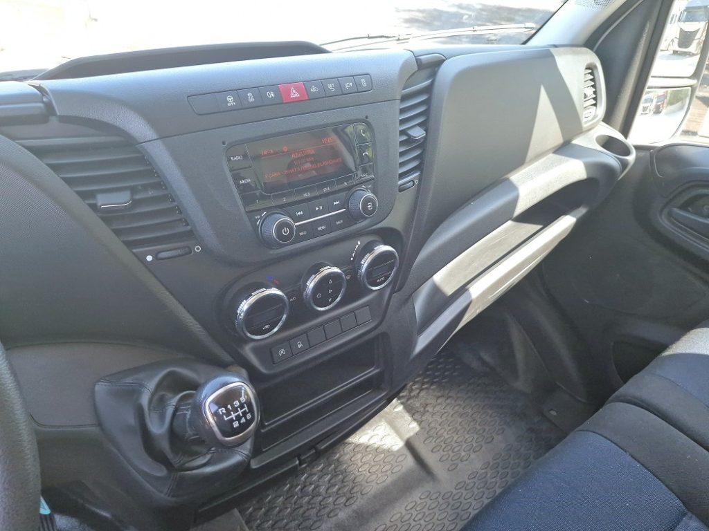 IVECO DAILY  35C16 EU6 FURGONE 4,30 + SPONDA - 11