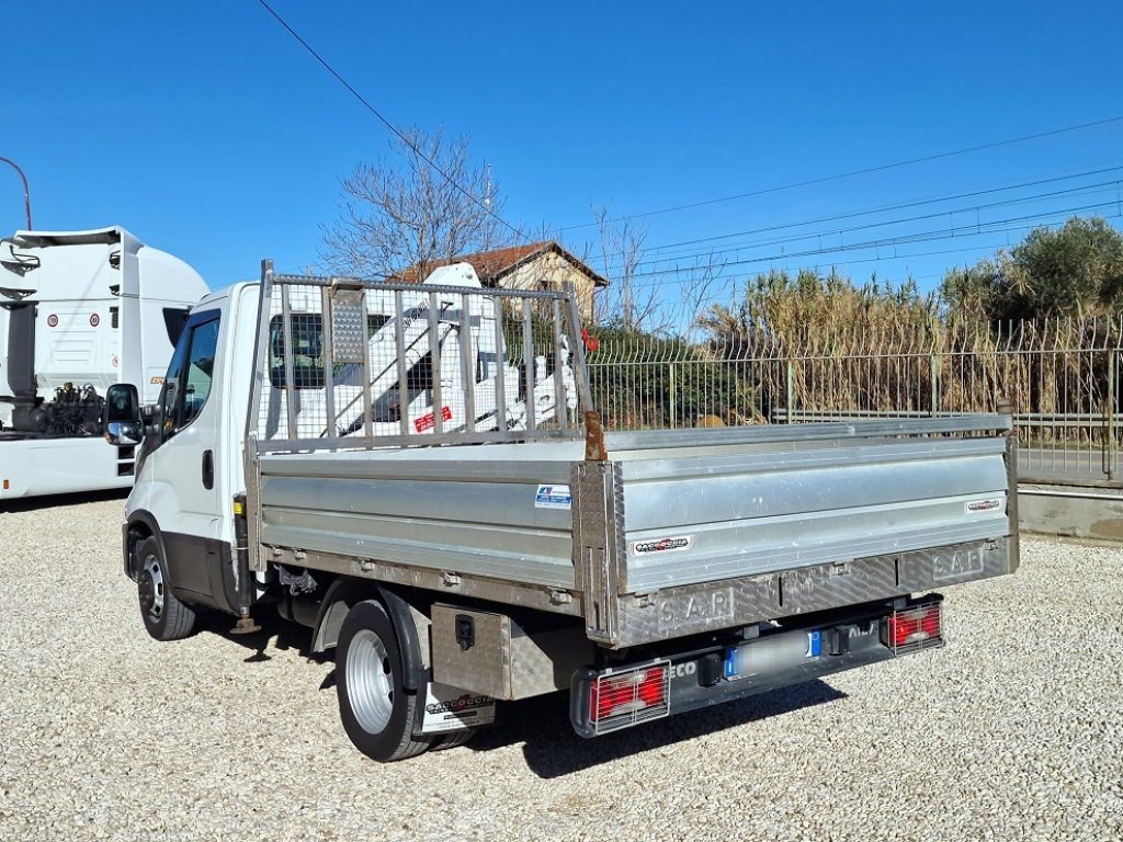IVECO DAILY  35C16 E6 MOTORE 3.0 GRU 12m + CASSONE - 6