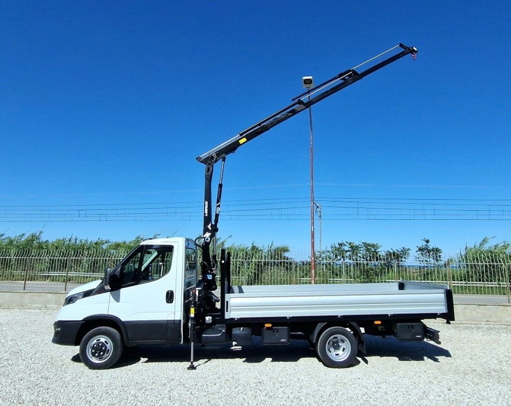 IVECO DAILY  35C16 E6 MOTORE 3.0 GRU 12m + CASSONE - 23