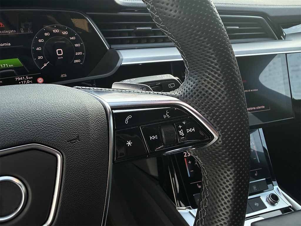 AUDI e-tron 50 S line SLINE quattro TELECAMERA CERCHI 20 - 17