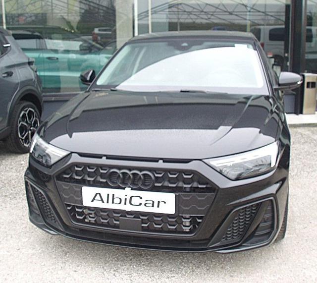 AUDI A1 Nero pastello