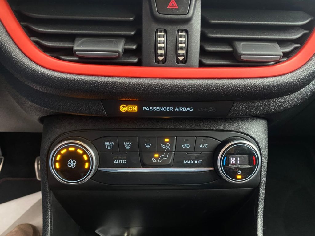 FORD Fiesta 1.5 TDCi 5P ST-Line *Navi*Sensori Post - 21