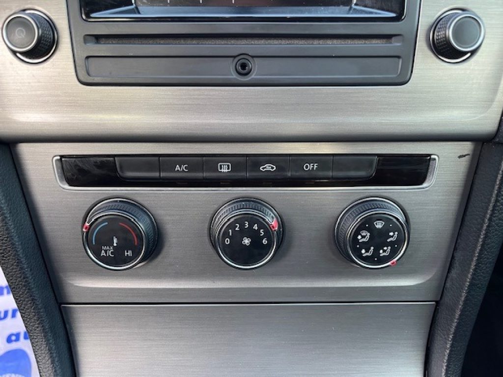 VOLKSWAGEN Golf 1.4 TGI 5p. Comfortline BlueMotion - 13