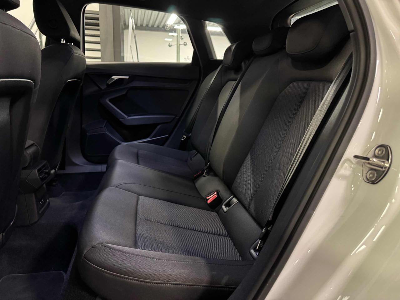 AUDI A3 SPB 30 g-tron S tronic Business - 12