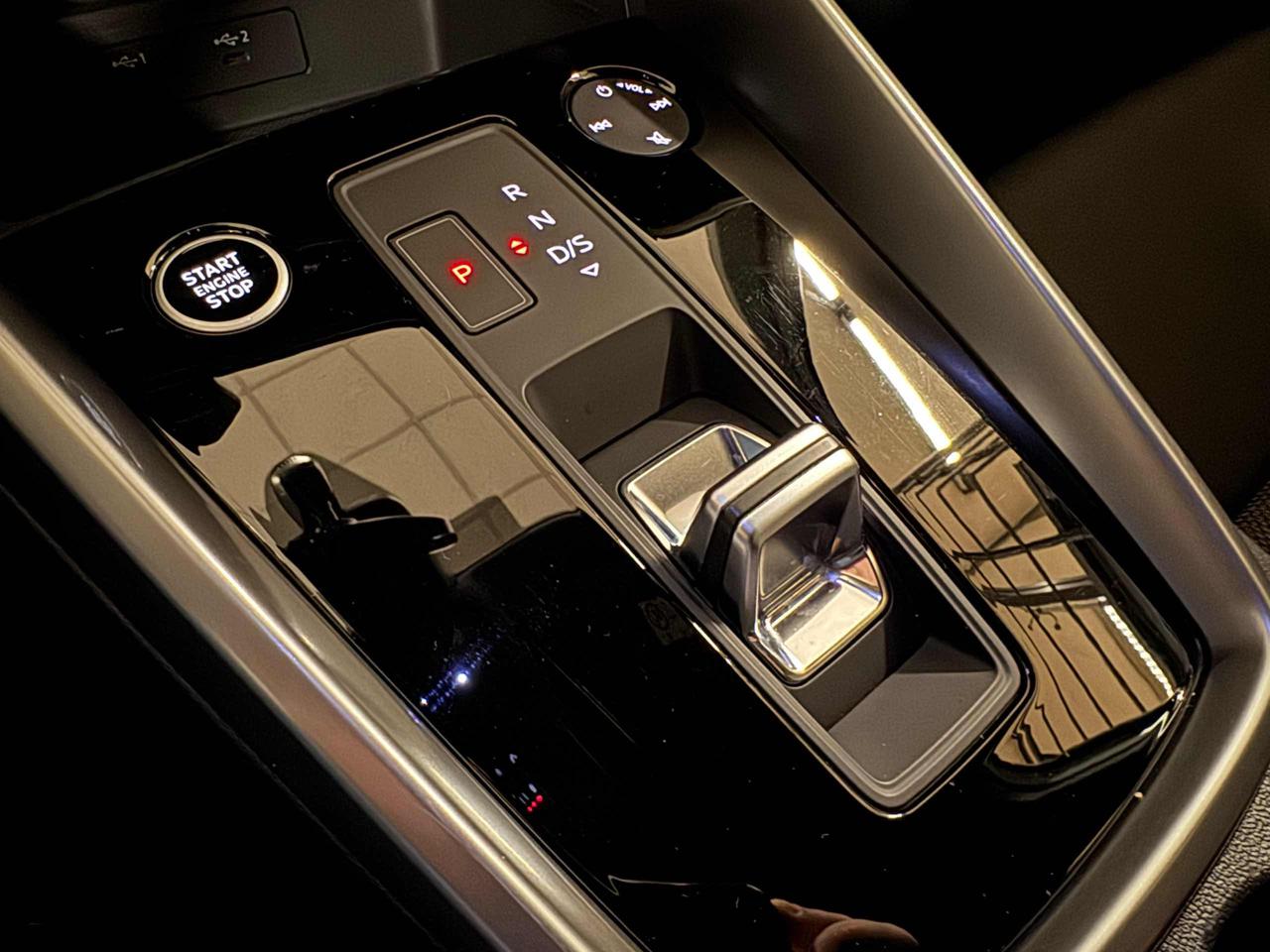 AUDI A3 SPB 30 g-tron S tronic Business - 8