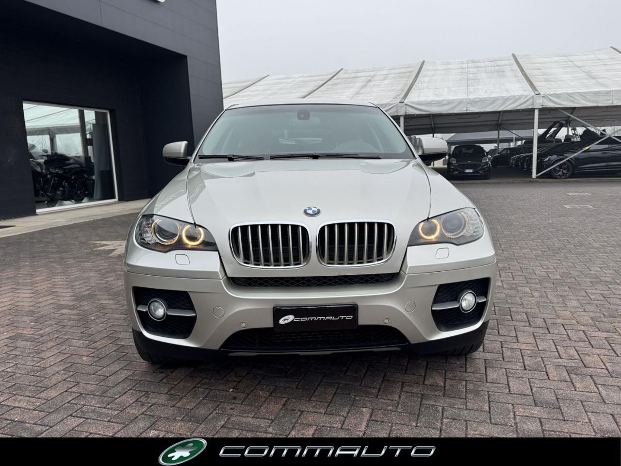 BMW X6 xDrive40d Futura - 2