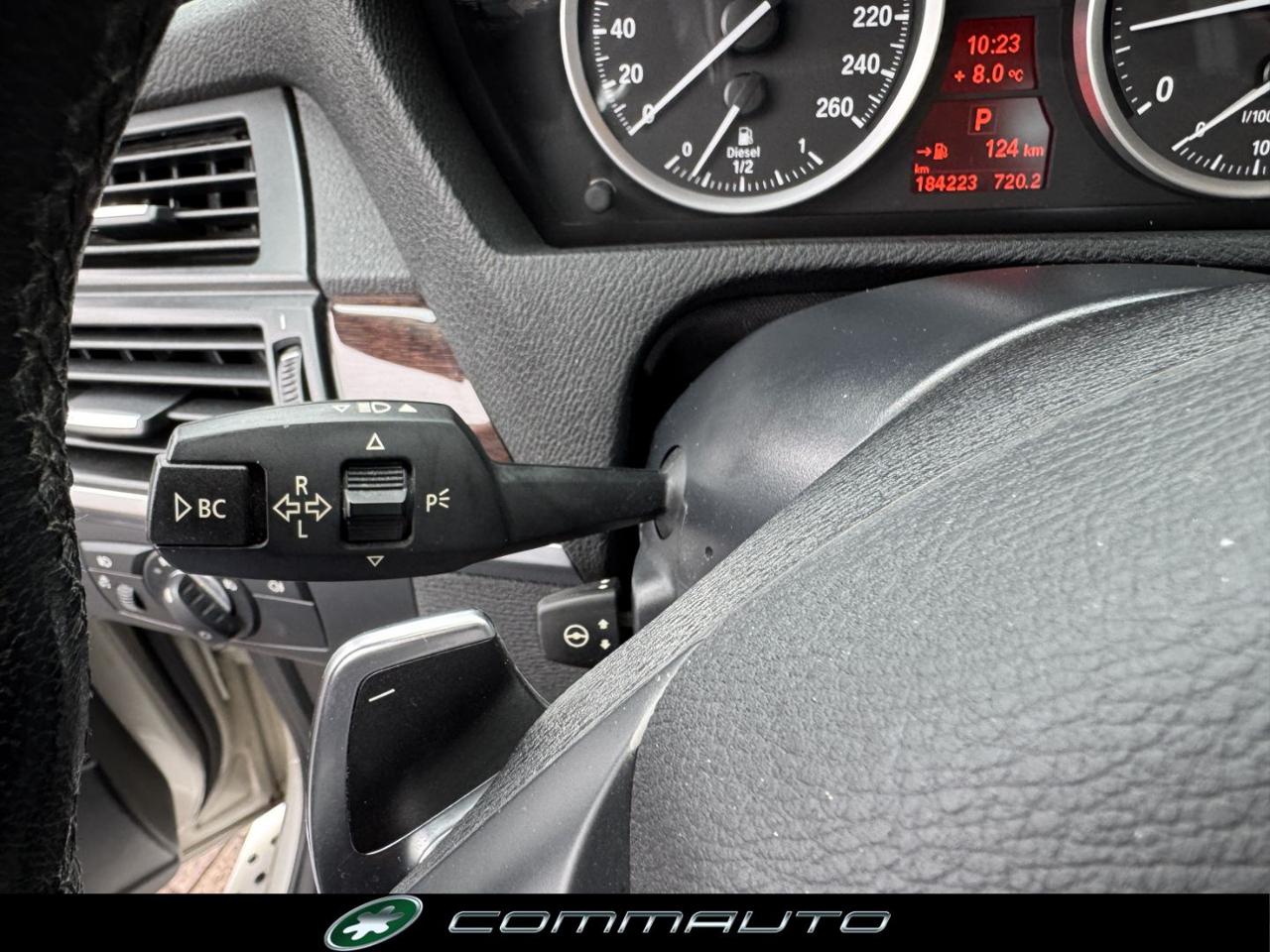 BMW X6 xDrive40d Futura - 17