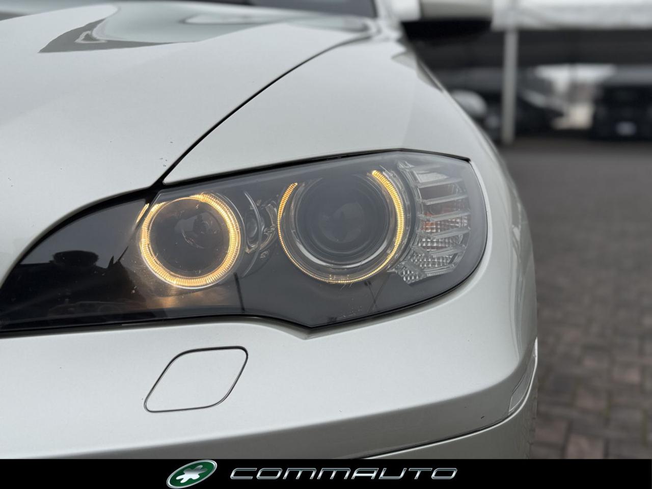 BMW X6 xDrive40d Futura - 8