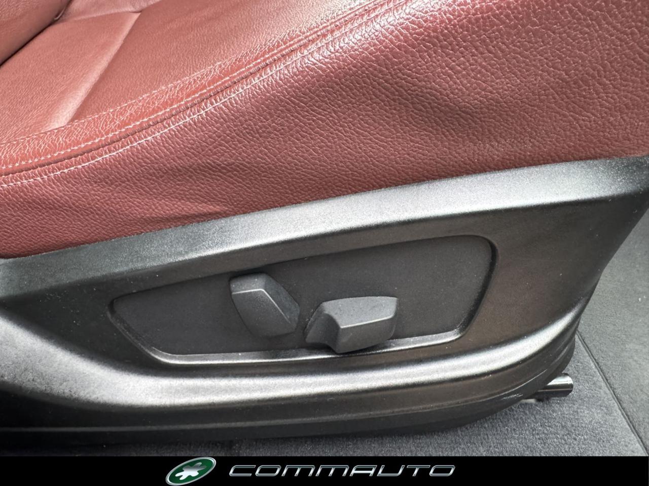 BMW X6 xDrive40d Futura - 24