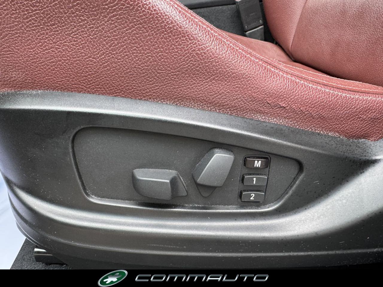 BMW X6 xDrive40d Futura - 12