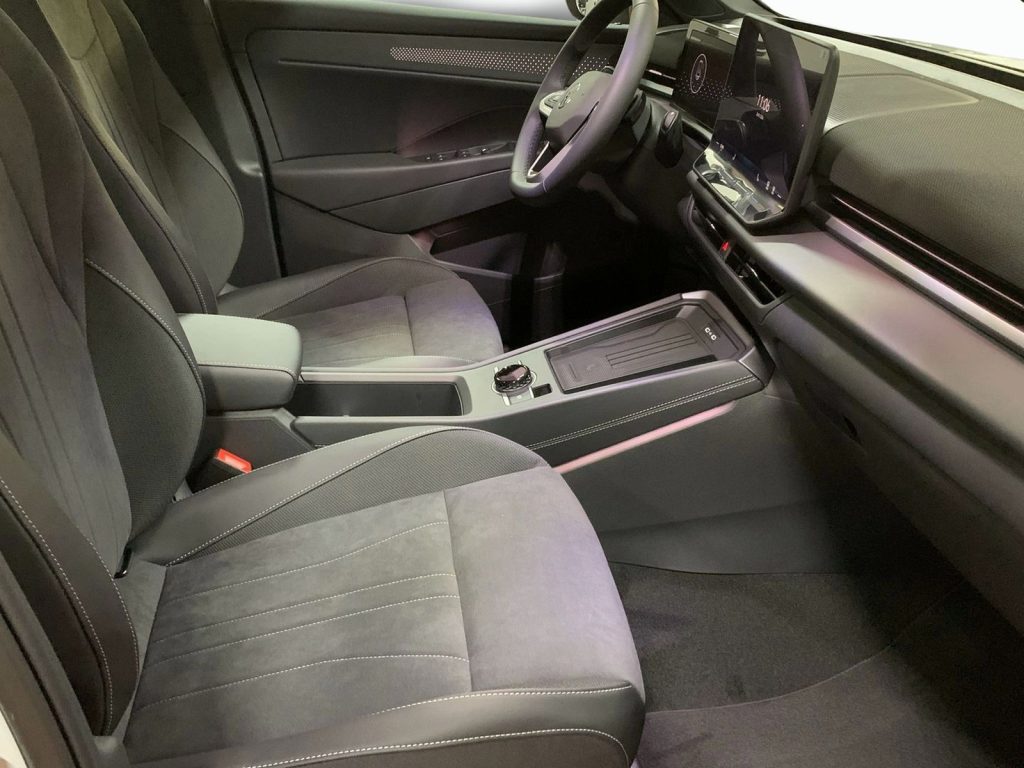 VOLKSWAGEN T-Roc 1.5 etsi style 115cv dsg - 6