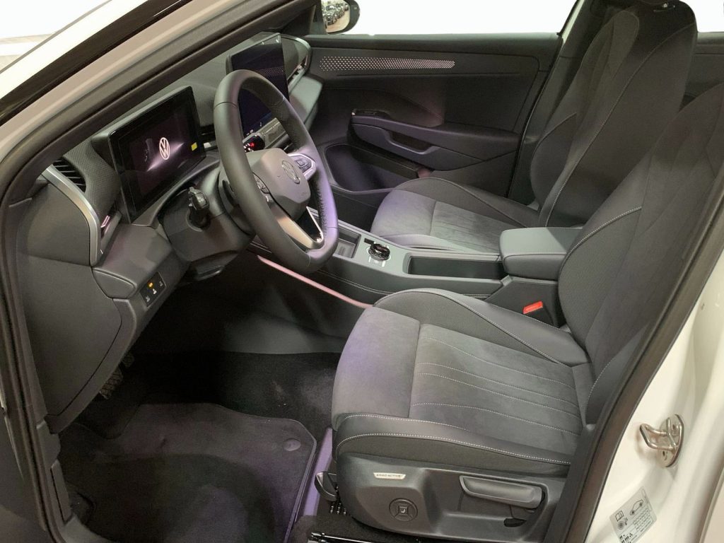 VOLKSWAGEN T-Roc 1.5 etsi style 115cv dsg - 7