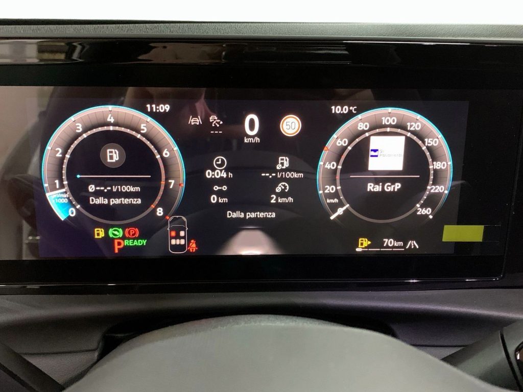 VOLKSWAGEN T-Roc 1.5 etsi style 115cv dsg - 13